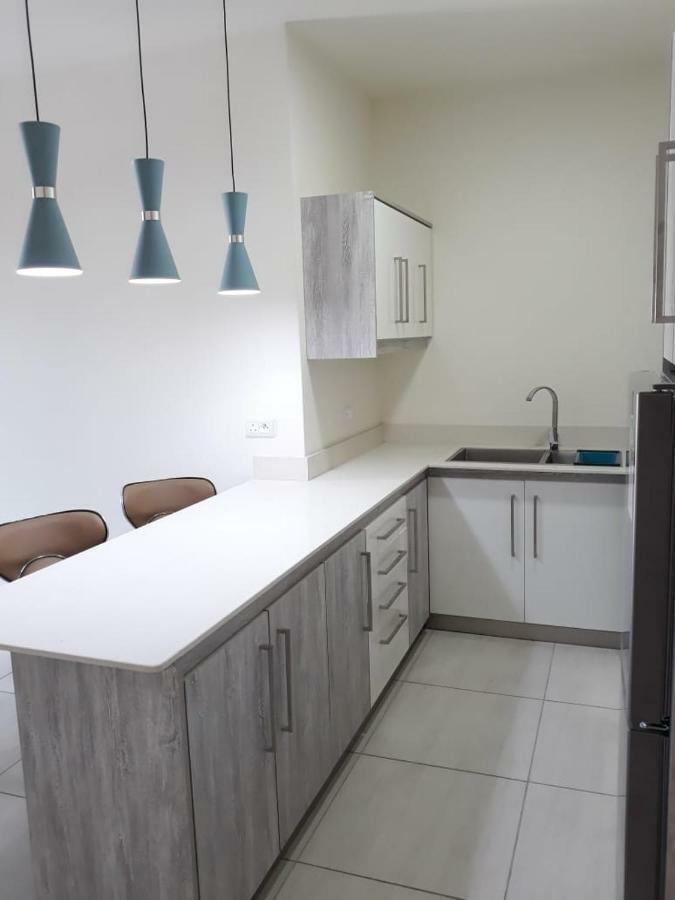 2 Bedroom Flat 15 Mins Walk From Flic En Flac Beach Eksteriør bilde